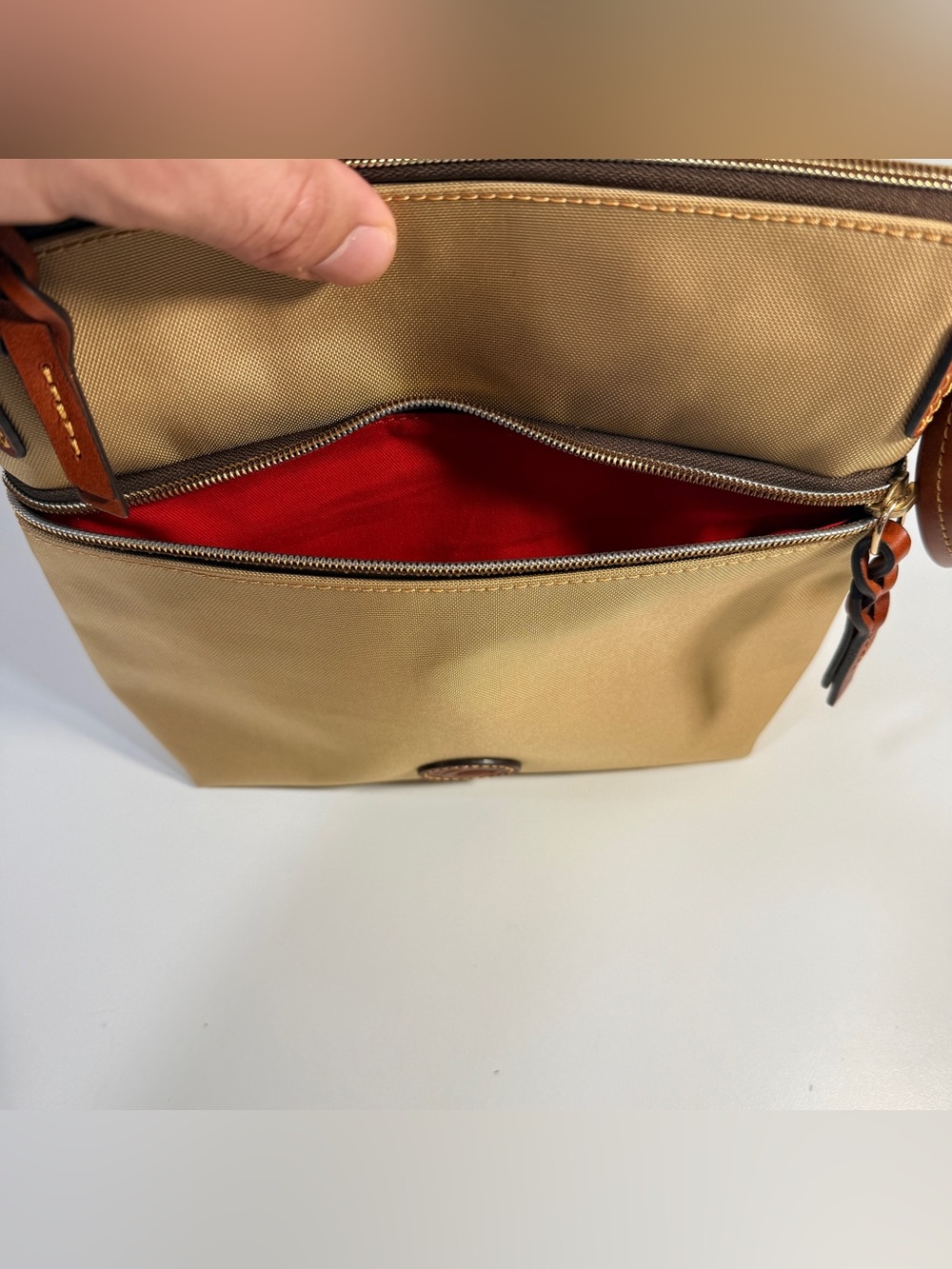 Dooney Bourke Tan Beige Red Interior Canvas Crossbody Bag Purse Adjustable Strap - Picture 11 of 16